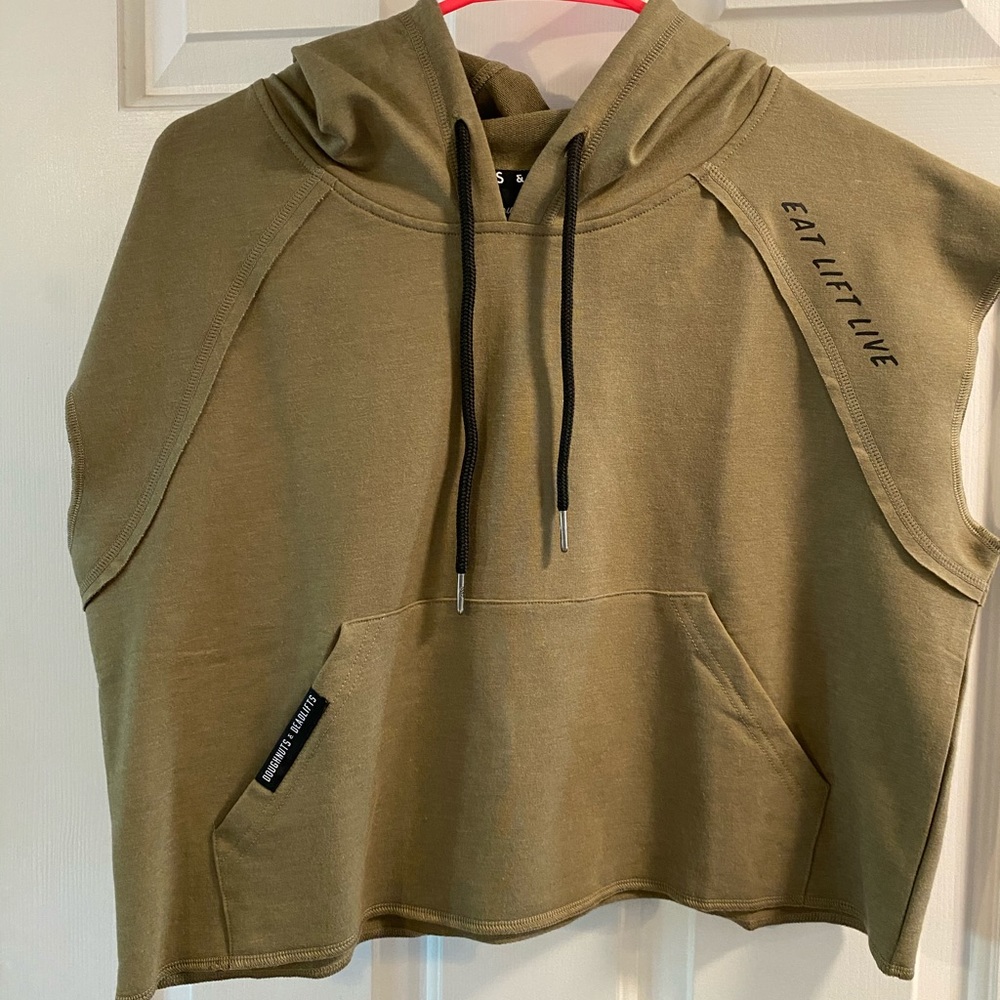 Cropped hoodie from Doughnuts & Deadlifts